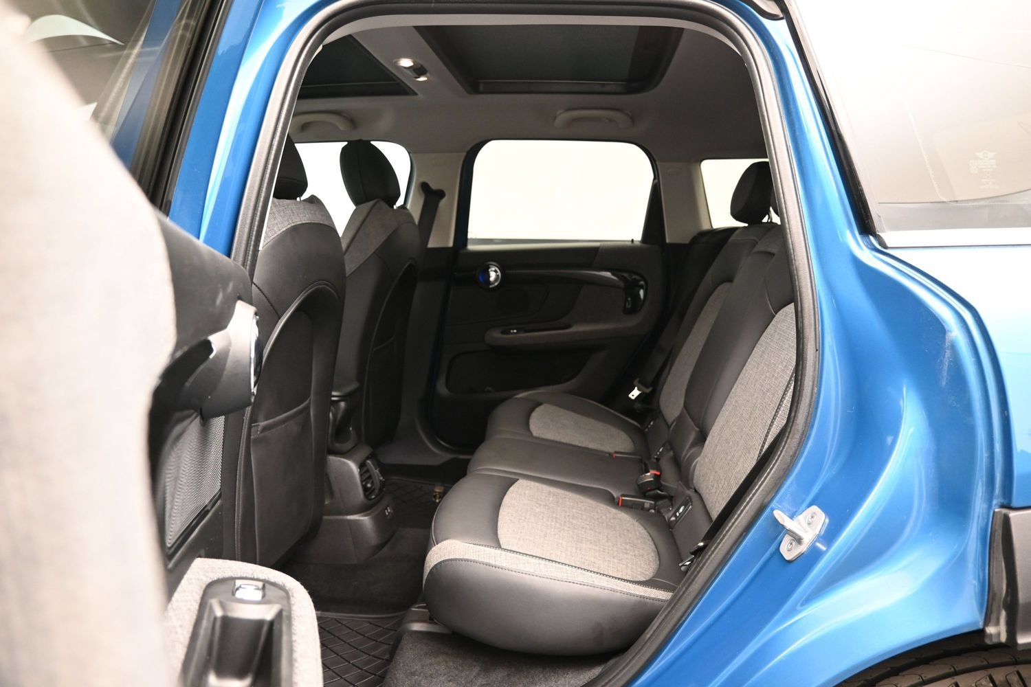 Used 2024 MINI Cooper Countryman S FWD image 11
