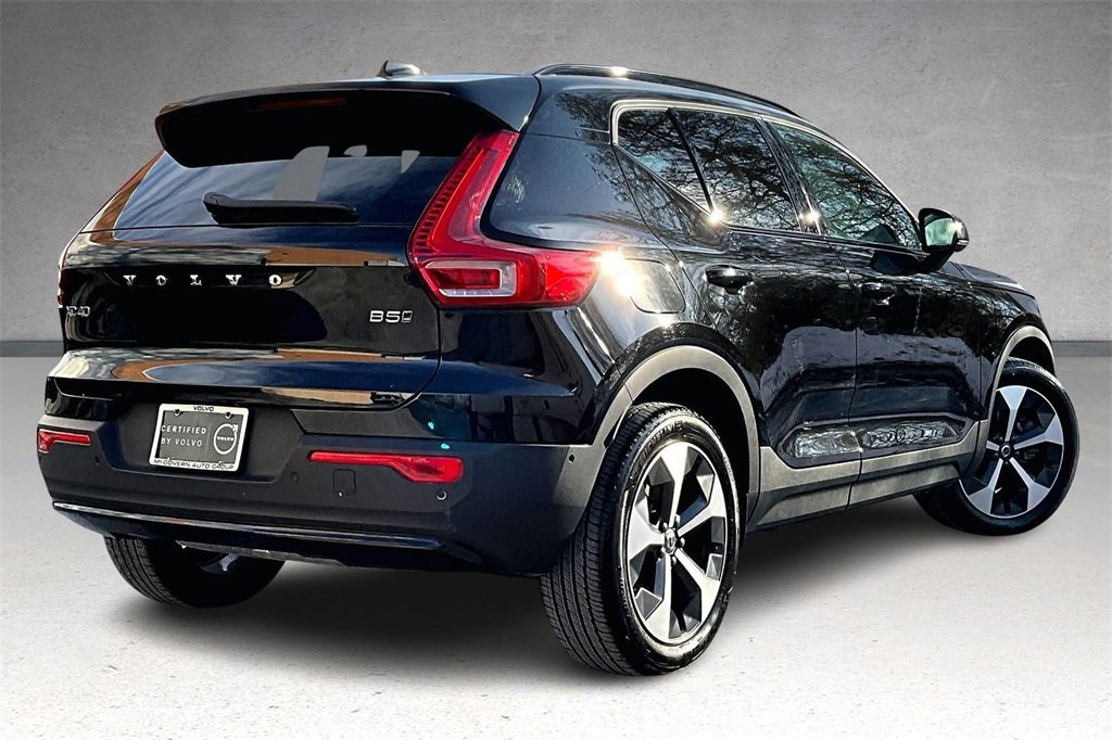 Used 2026 Volvo XC40 B5 Plus w/ Protection Package Premier image 6