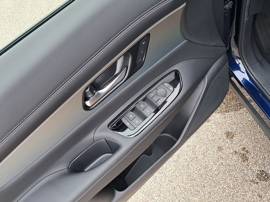 New 2025 Nissan Murano SL w/ Cargo Package image 12