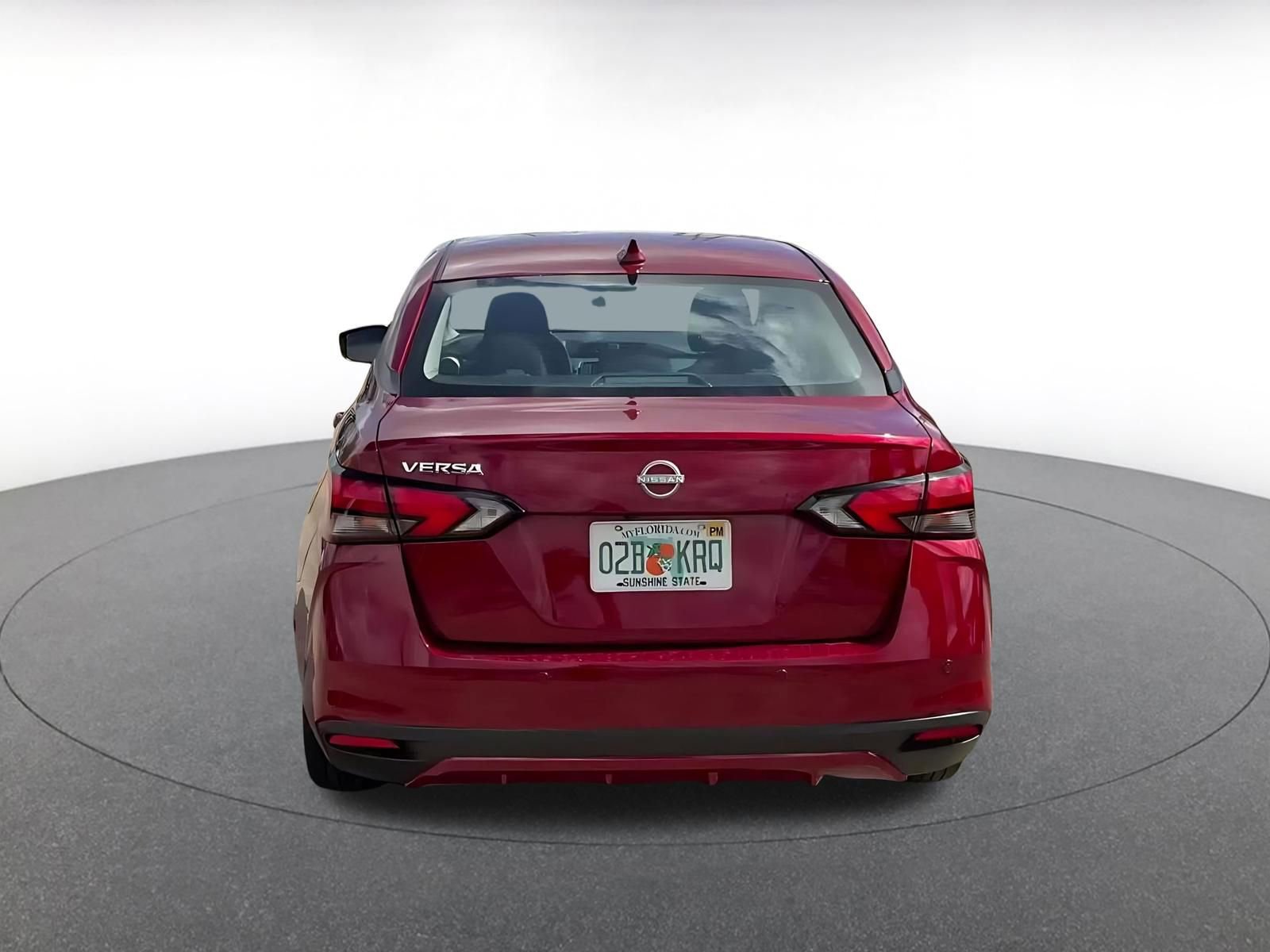 Used 2025 Nissan Versa SV image 10