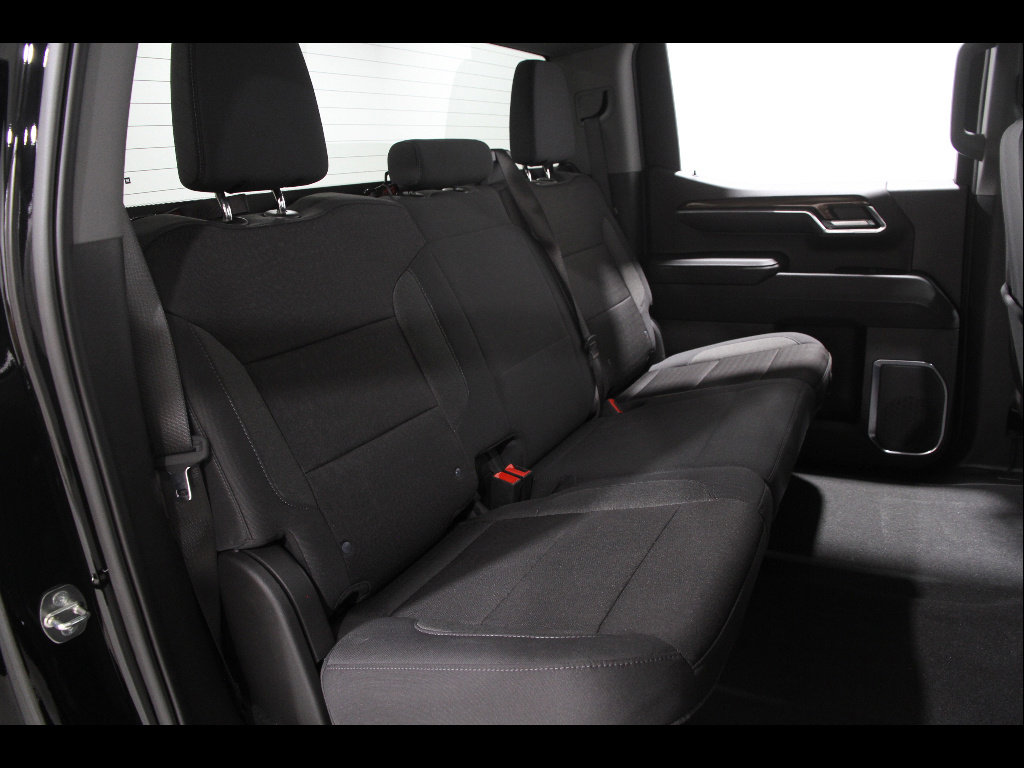 Certified 2024 Chevrolet Silverado 1500 RST AWD/4WD image 19