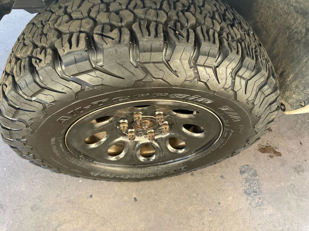 Used 2010 Chevrolet Tahoe LS image 13