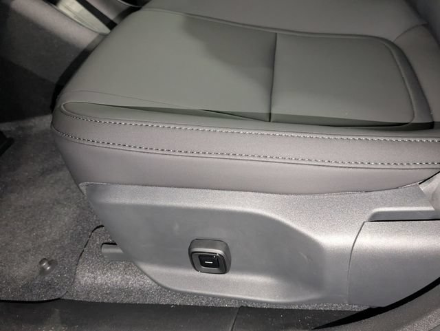 New 2026 Volvo EX30 Plus w/ Climate Package AWD/4WD image 14