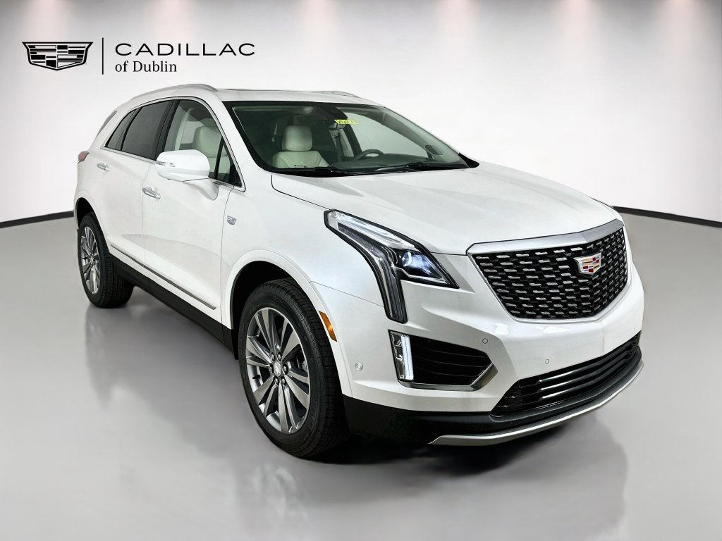 New 2026 Cadillac XT5 Premium Luxury w/ LPO, Floor Liner Package AWD/4WD image 3
