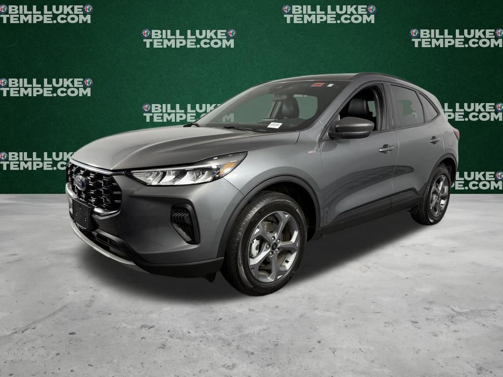 Used 2025 Ford Escape ST-Line image 3