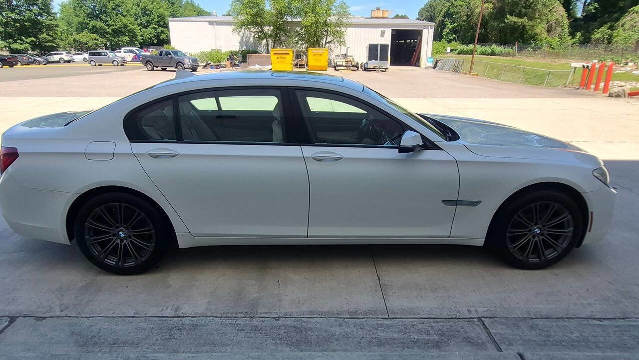 Used 2013 BMW 740Li xDrive AWD/4WD image 8