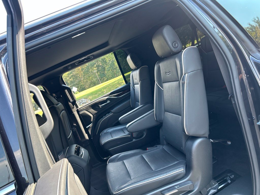 Used 2022 Cadillac Escalade ESV Premium Luxury AWD/4WD image 41