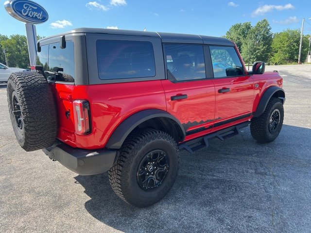 Used 2022 Ford Bronco Wildtrak image 5