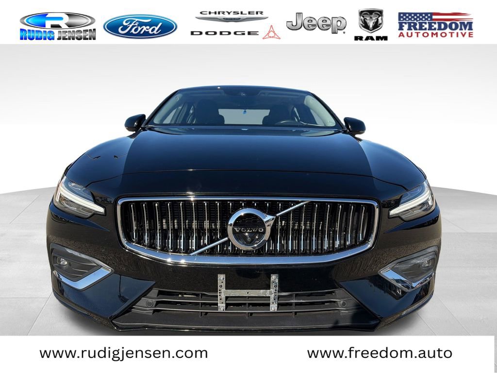 Used 2022 Volvo S60 B5 Inscription w/ Advanced Package image 8