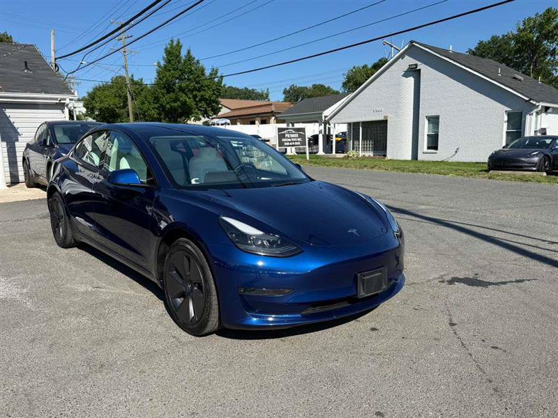 Used 2023 Tesla Model 3 Standard Range RWD image 7