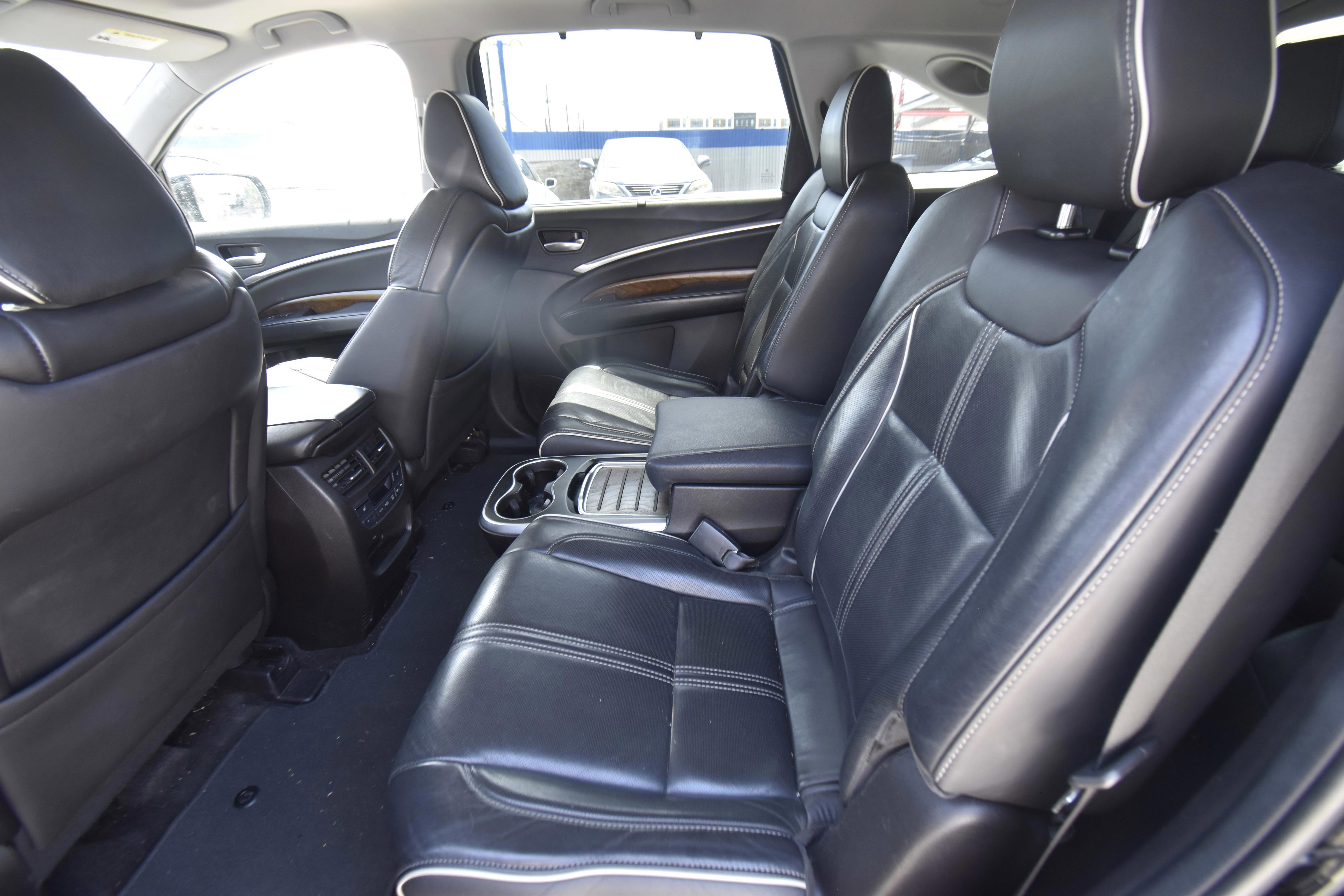 Used 2017 Acura MDX Sport Hybrid w/ Advance Pkg image 11