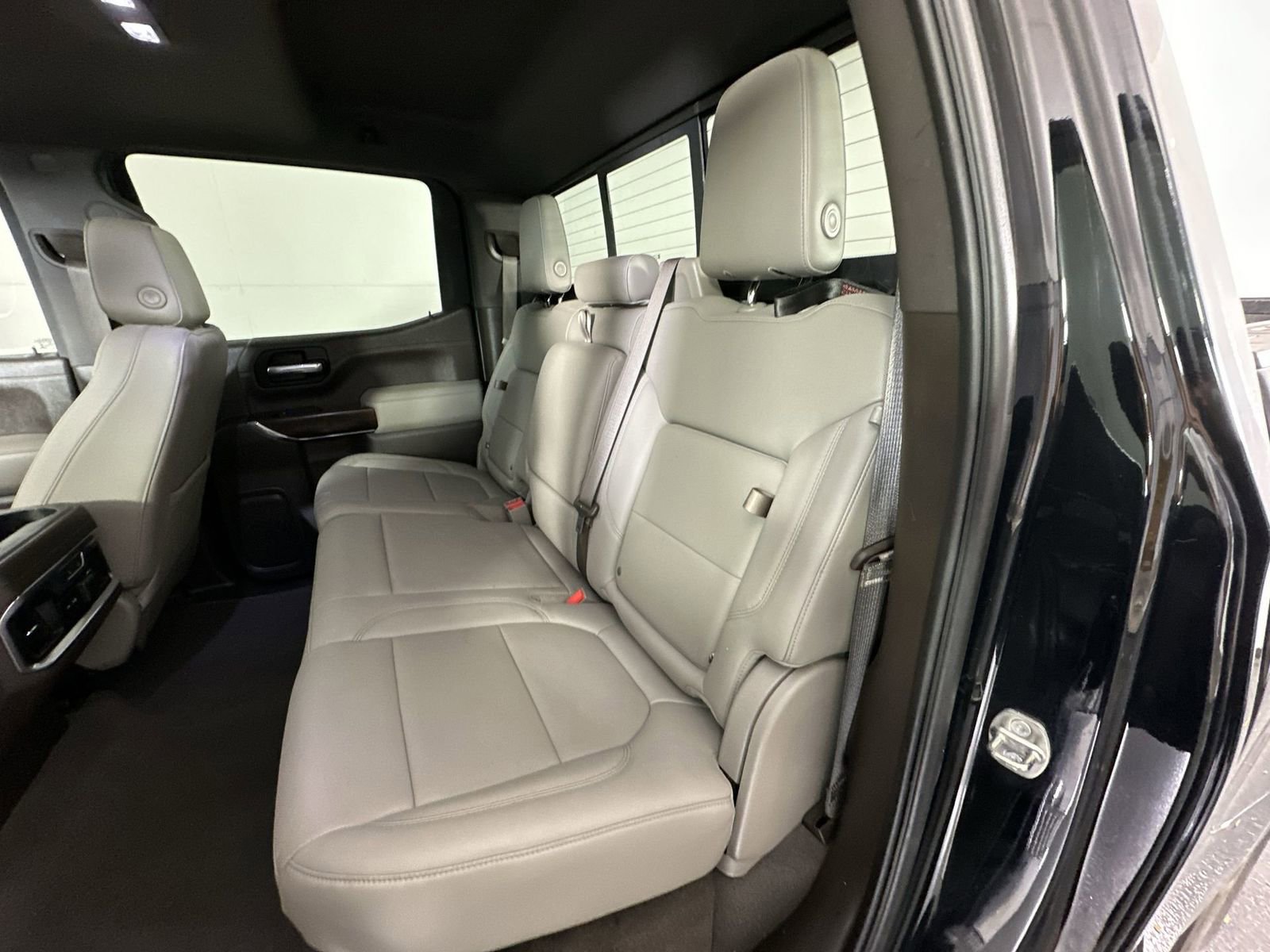 Used 2019 GMC Sierra 1500 SLT w/ SLT Premium Plus Package image 23
