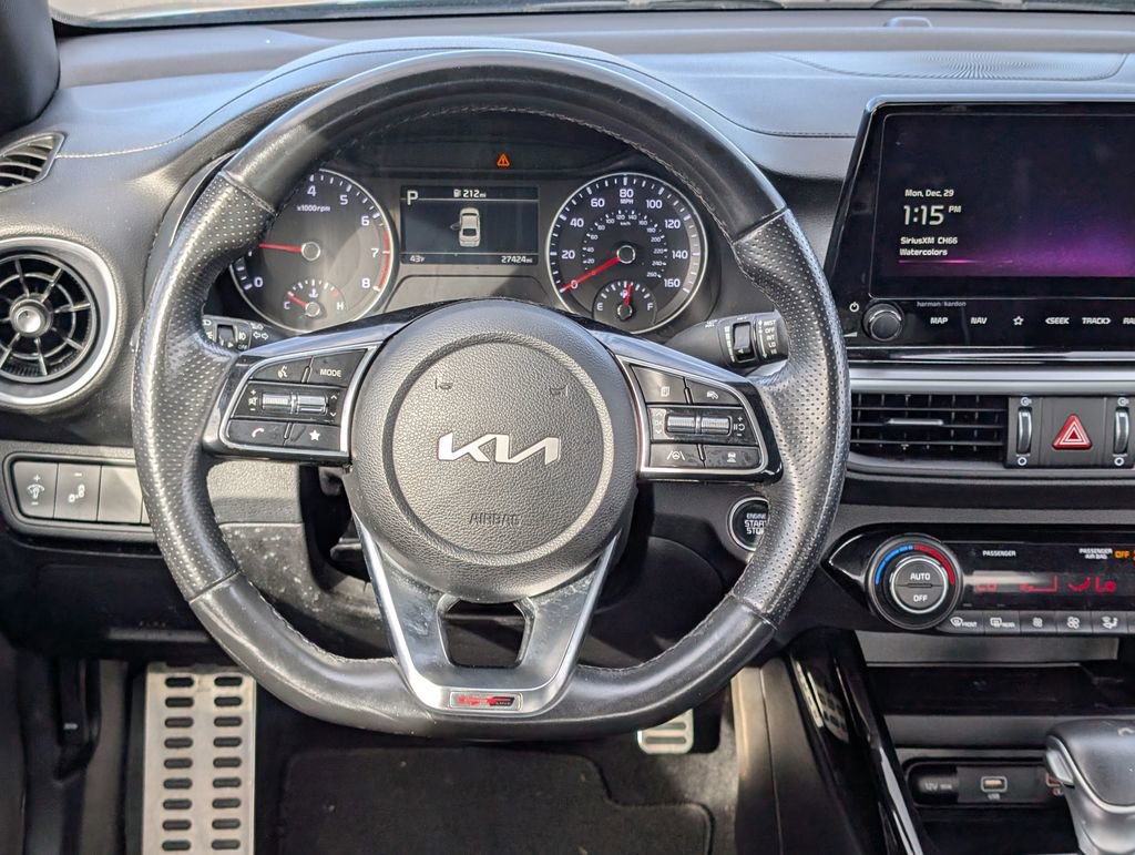 Used 2024 Kia Forte GT-Line w/ GT-Line Premium Package image 11