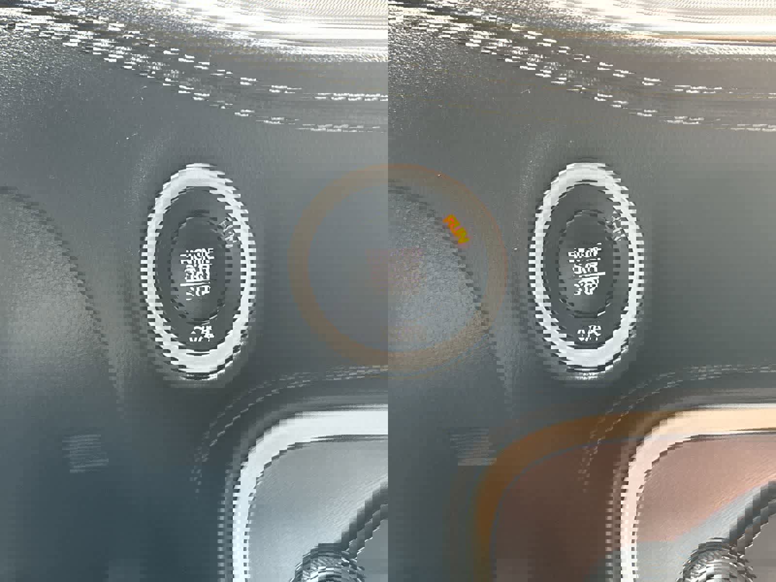 Used 2022 Dodge Challenger GT w/ Plus Package image 28