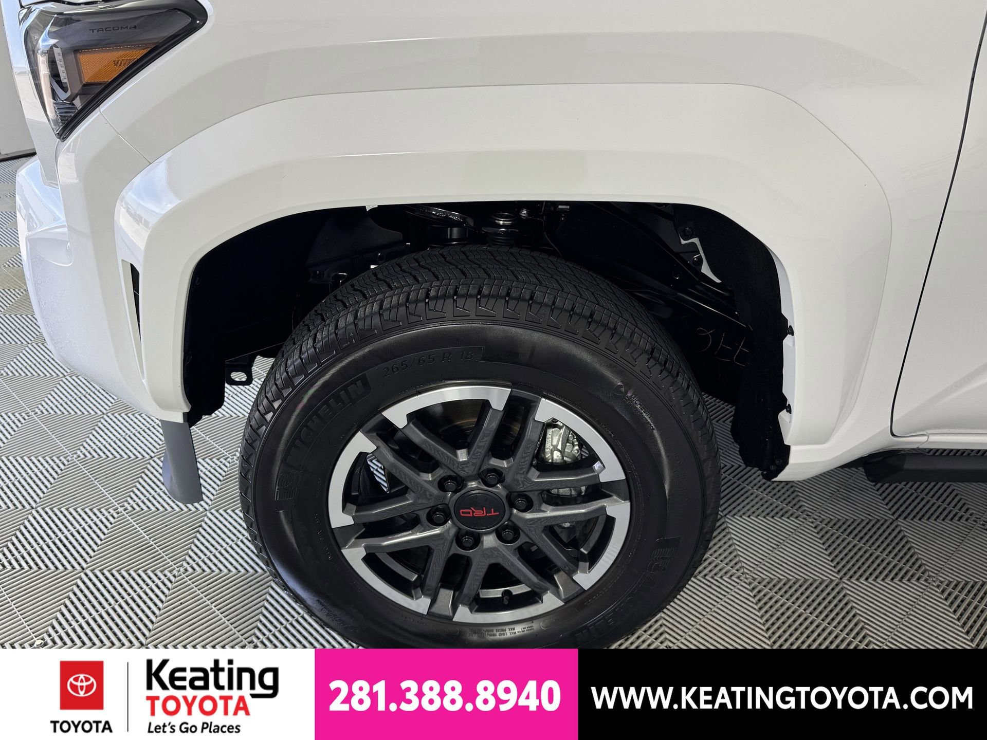 Certified 2025 Toyota Tacoma TRD Sport AWD/4WD image 32