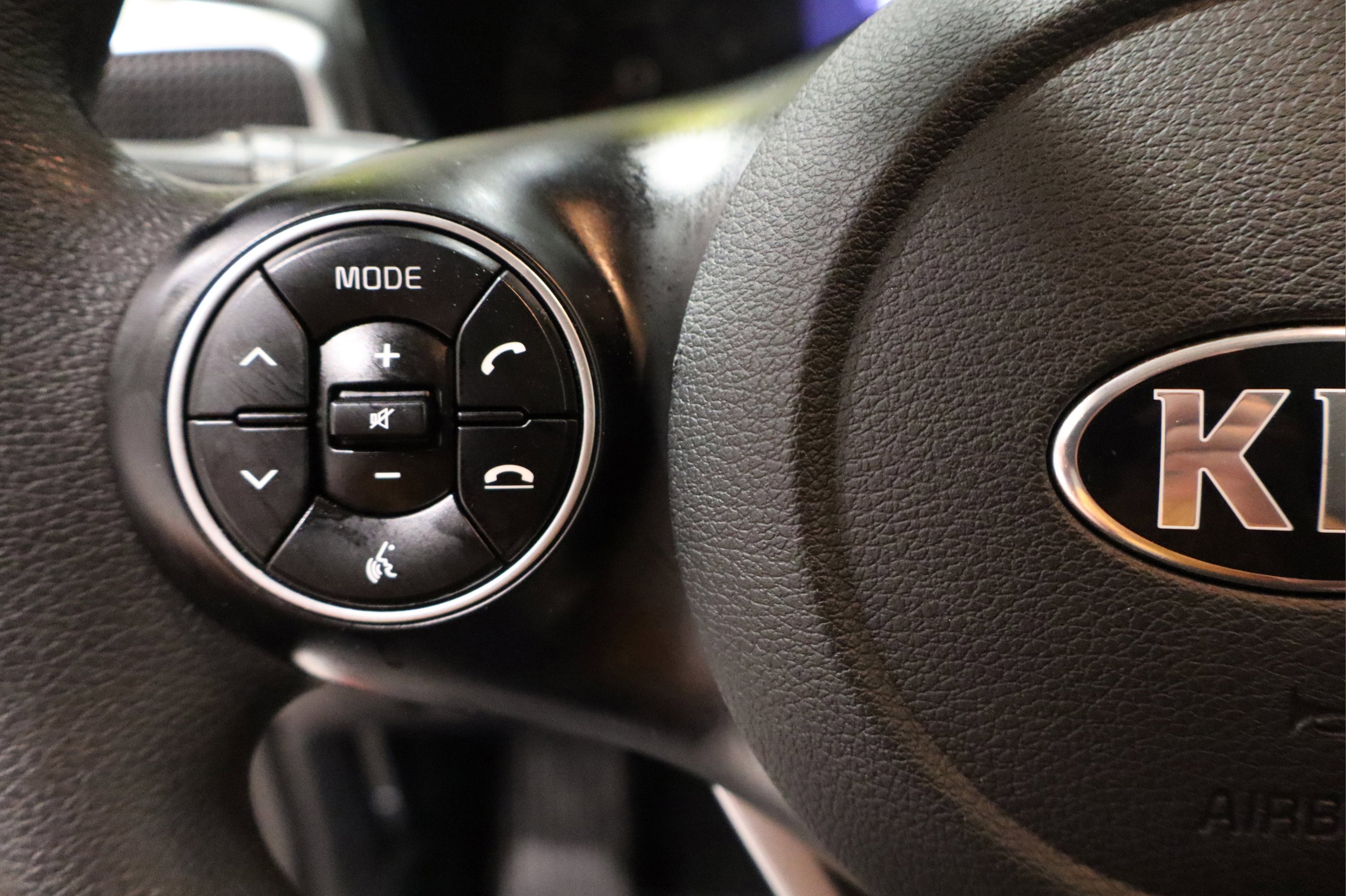 Used 2021 Kia Soul LX image 10