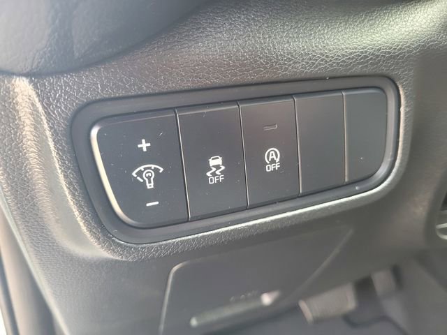 Used 2025 Kia Soul LX w/ LX Technology Package image 17