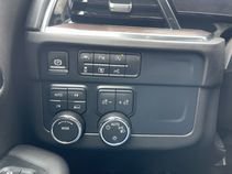 Used 2025 Chevrolet Tahoe LT image 14