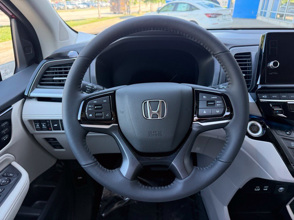 Used 2026 Honda Odyssey Touring image 20