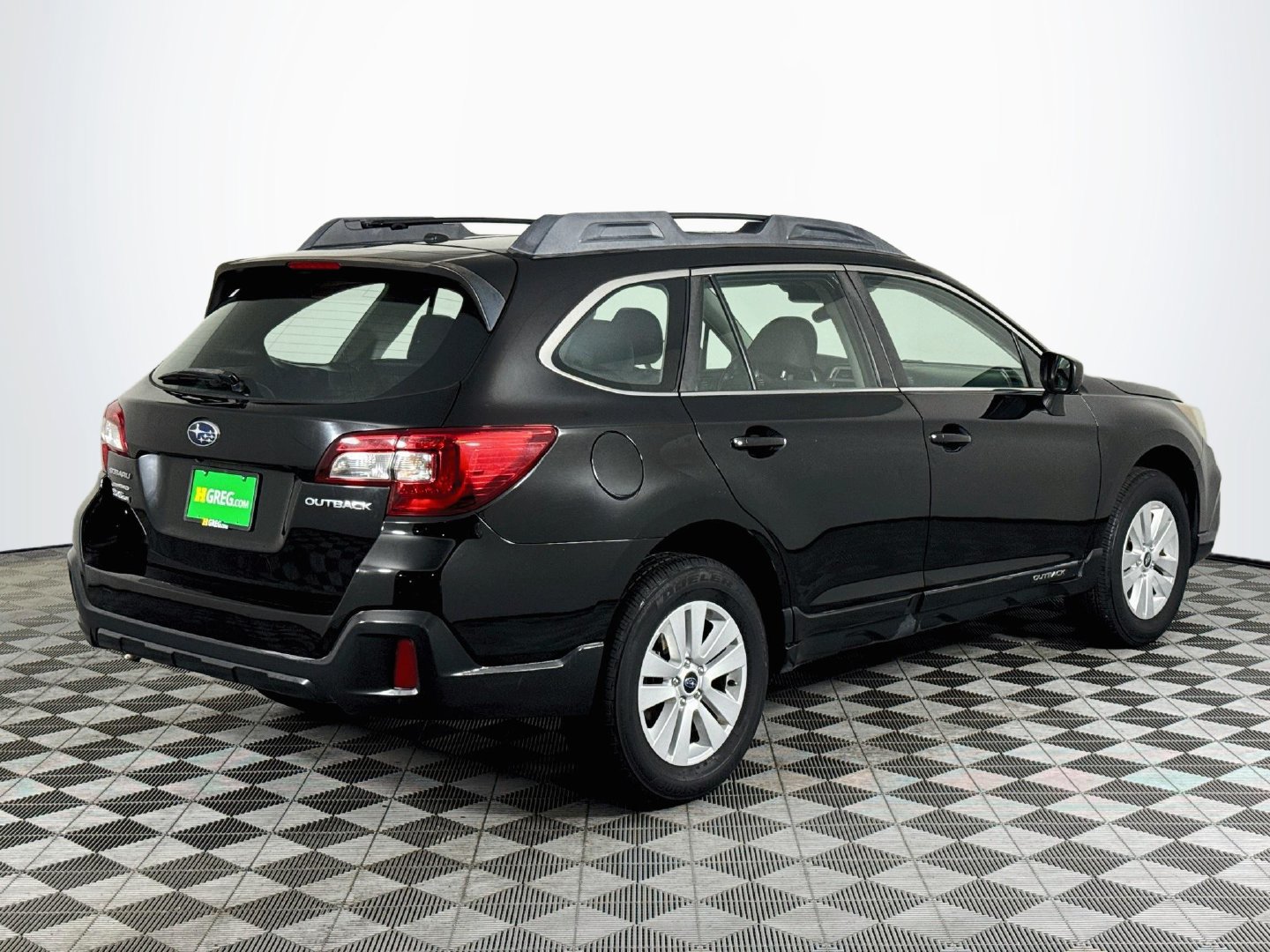 Used 2019 Subaru Outback 2.5i AWD/4WD image 8