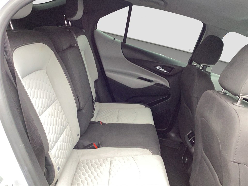 Used 2018 Chevrolet Equinox LS image 19