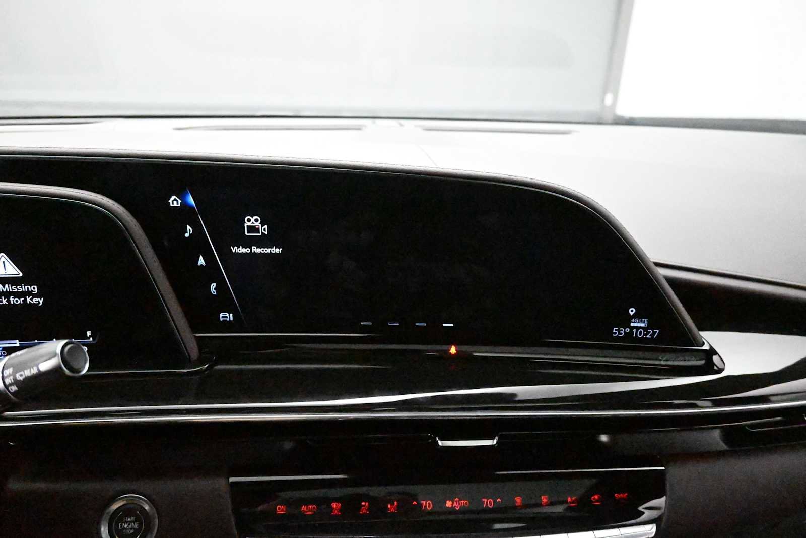 Used 2024 Cadillac Escalade Sport Platinum w/ LPO, ONYX Package AWD/4WD image 21