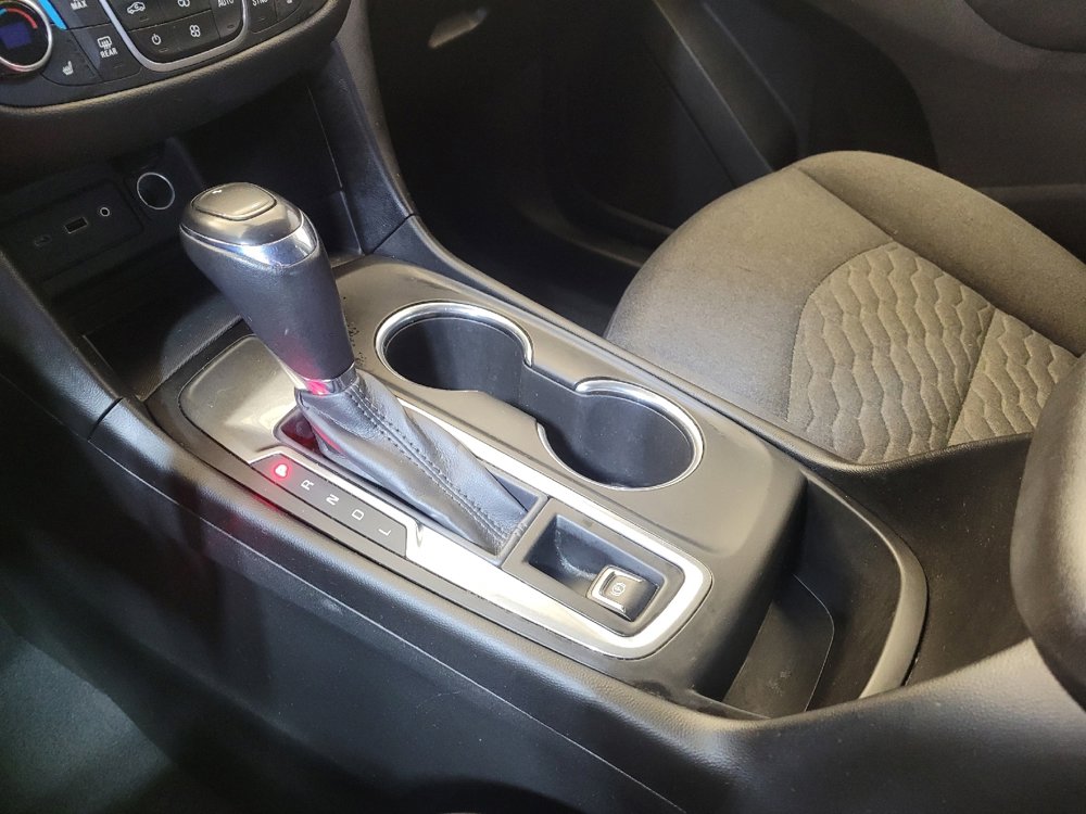 Used 2019 Chevrolet Equinox LT image 26