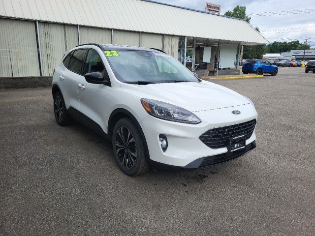 Used 2022 Ford Escape SEL w/ SEL Stealth AWD Package image 5