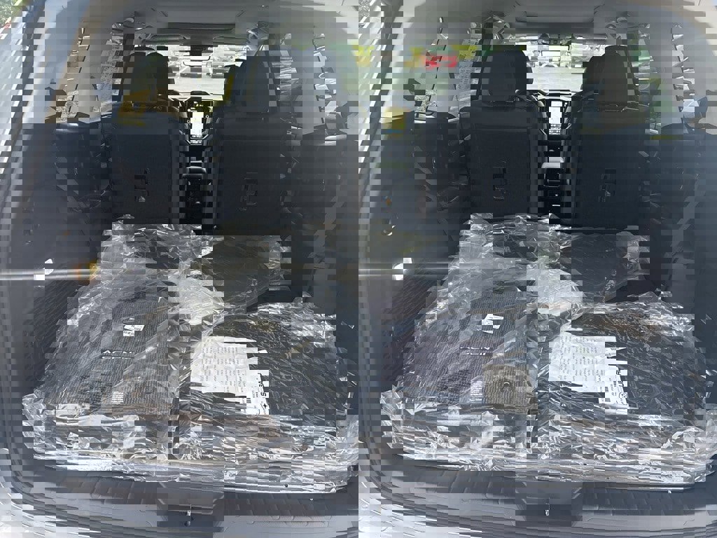 New 2025 Subaru Ascent Bronze Edition image 11