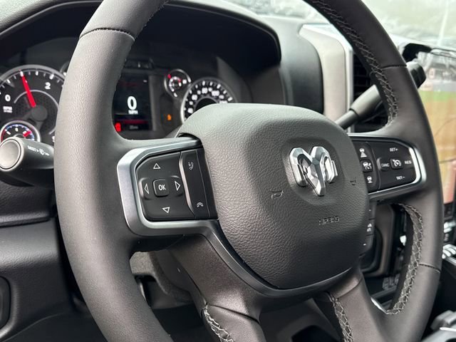 New 2026 RAM 3500 Big Horn AWD/4WD image 18