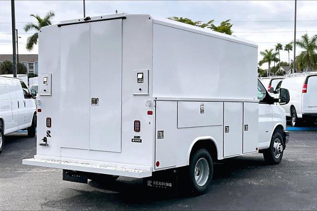 New 2025 Chevrolet Express 3500 w/ Power Convenience Package RWD image 4
