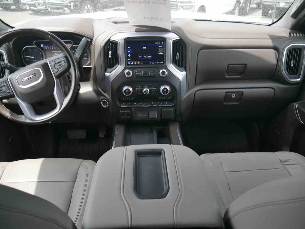 Used 2020 GMC Sierra 2500 SLT w/ Technology Package AWD/4WD image 5