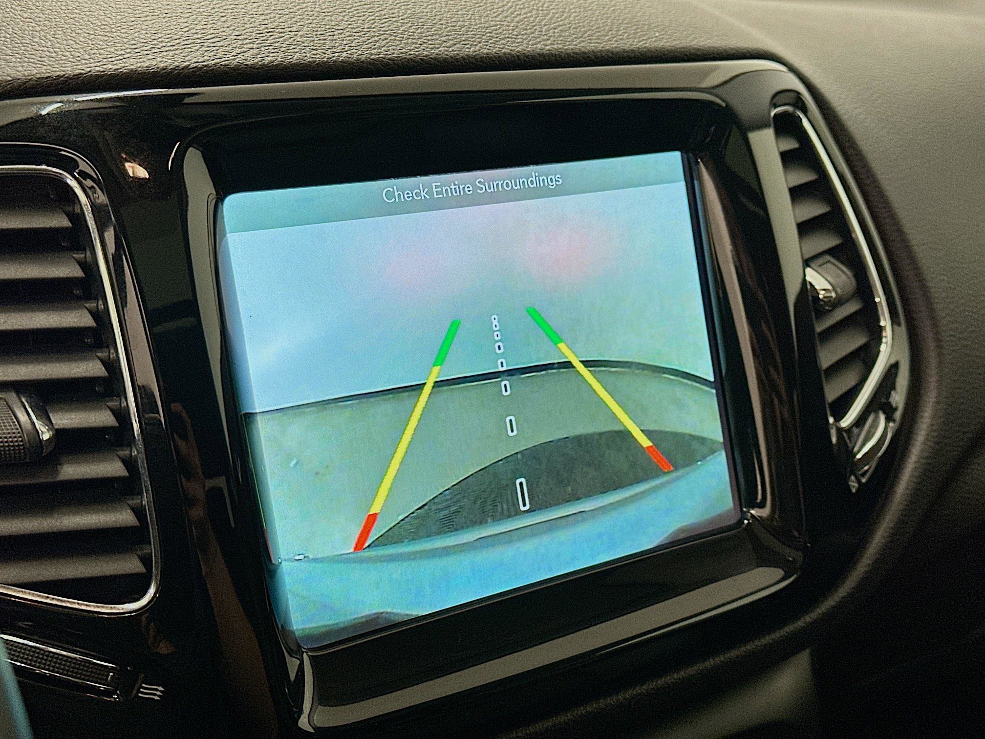 Used 2018 Jeep Compass Limited w/ Navigation Group AWD/4WD image 23