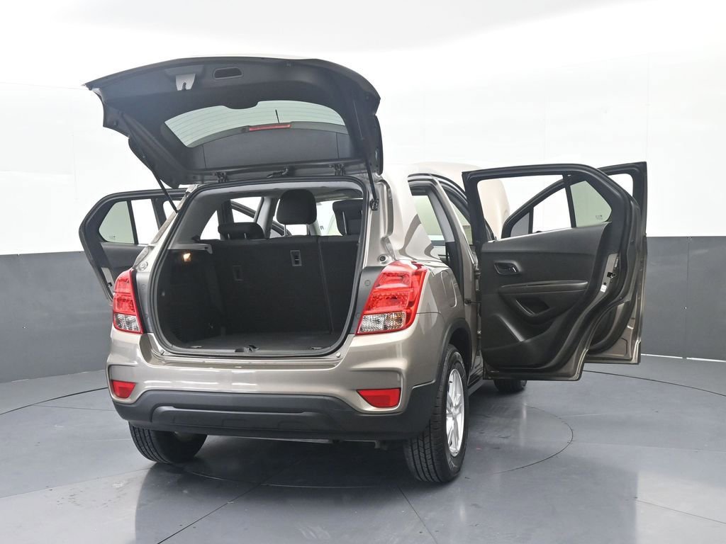 Used 2021 Chevrolet Trax LS w/ Tint and Cruise Package FWD image 72