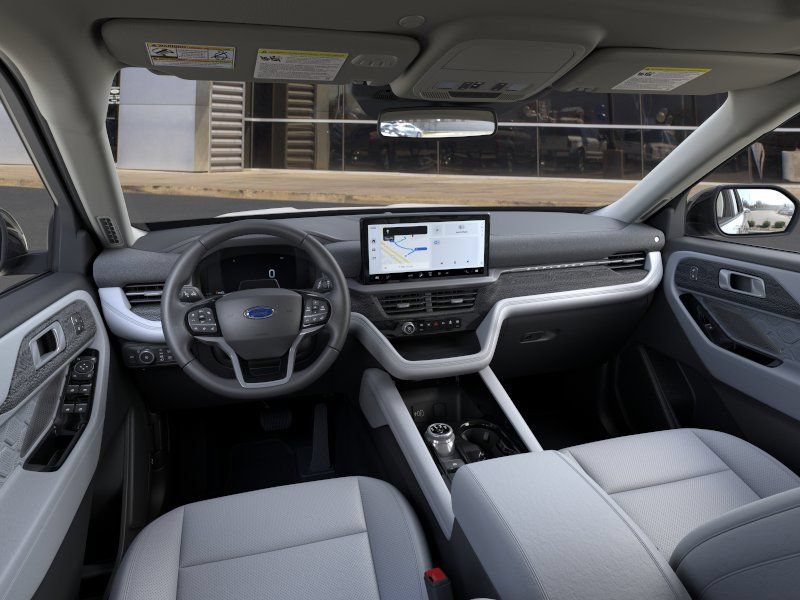 New 2026 Ford Explorer Platinum w/ LUX Leather Package AWD/4WD image 9