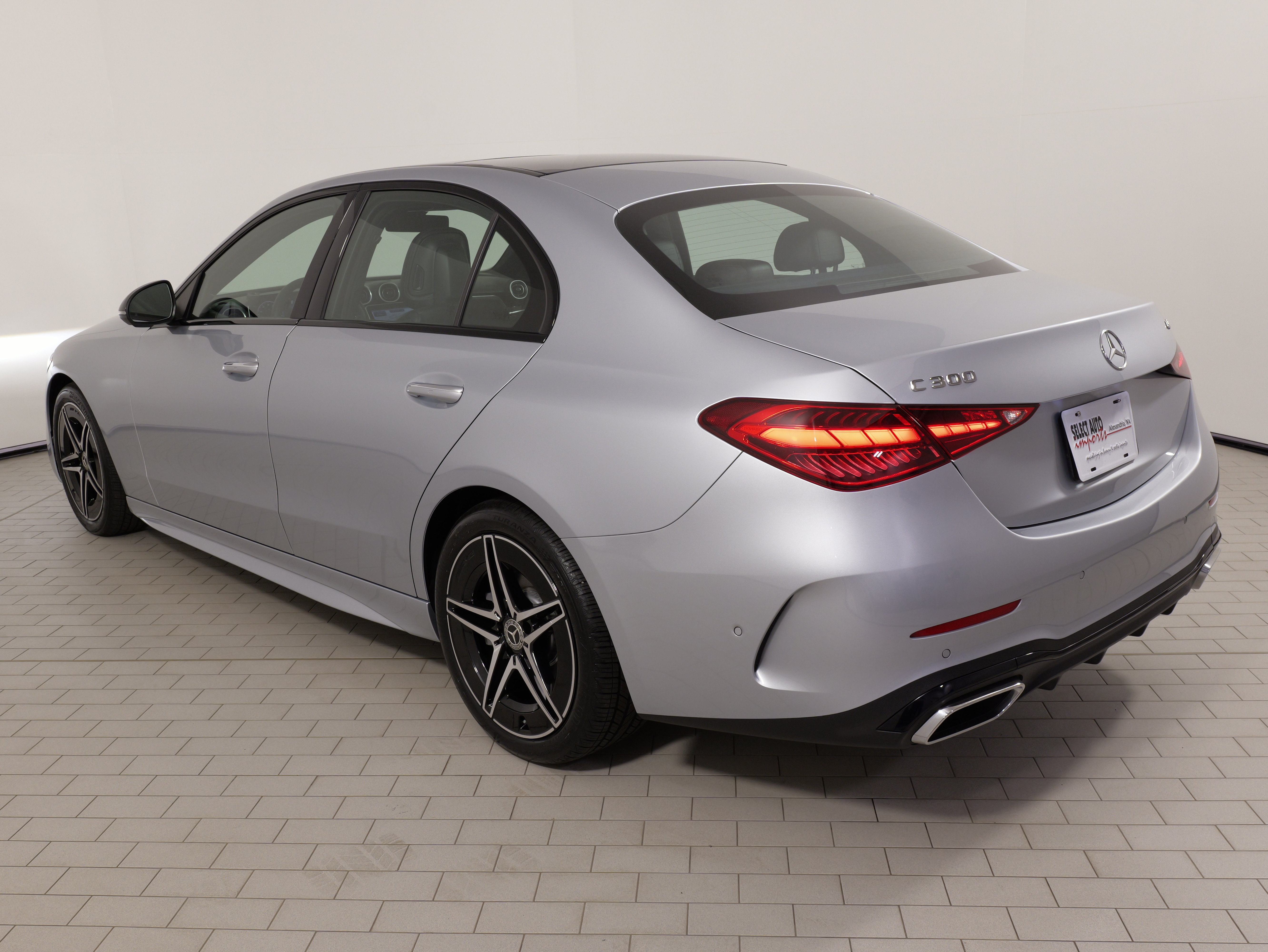 Used 2024 Mercedes-Benz C 300 4MATIC Sedan w/ AMG Line w/ Night Package image 14