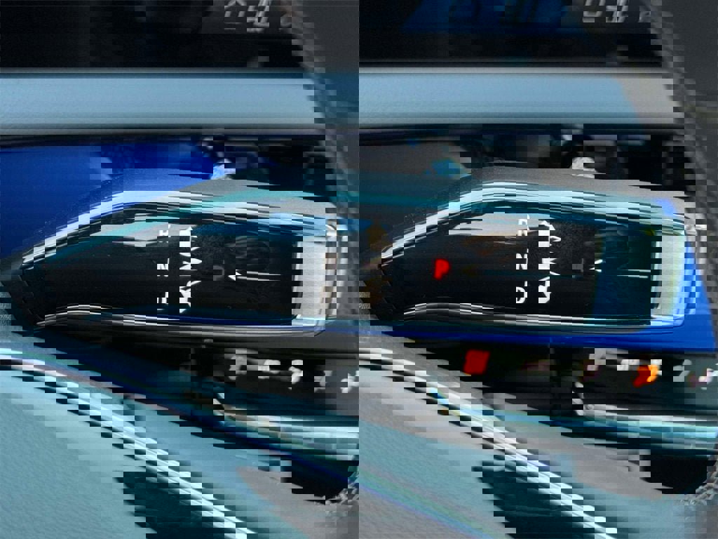 New 2026 Cadillac Optiq Luxury 2 image 19