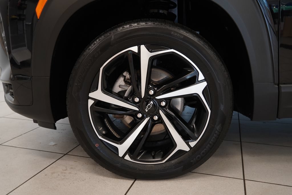Certified 2023 Chevrolet TrailBlazer RS w/ Convenience Package AWD/4WD image 15