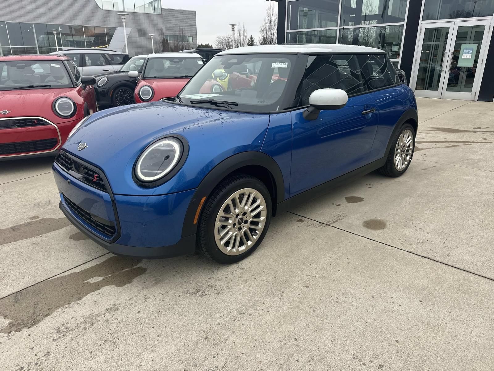 New 2026 MINI Cooper S FWD image 3