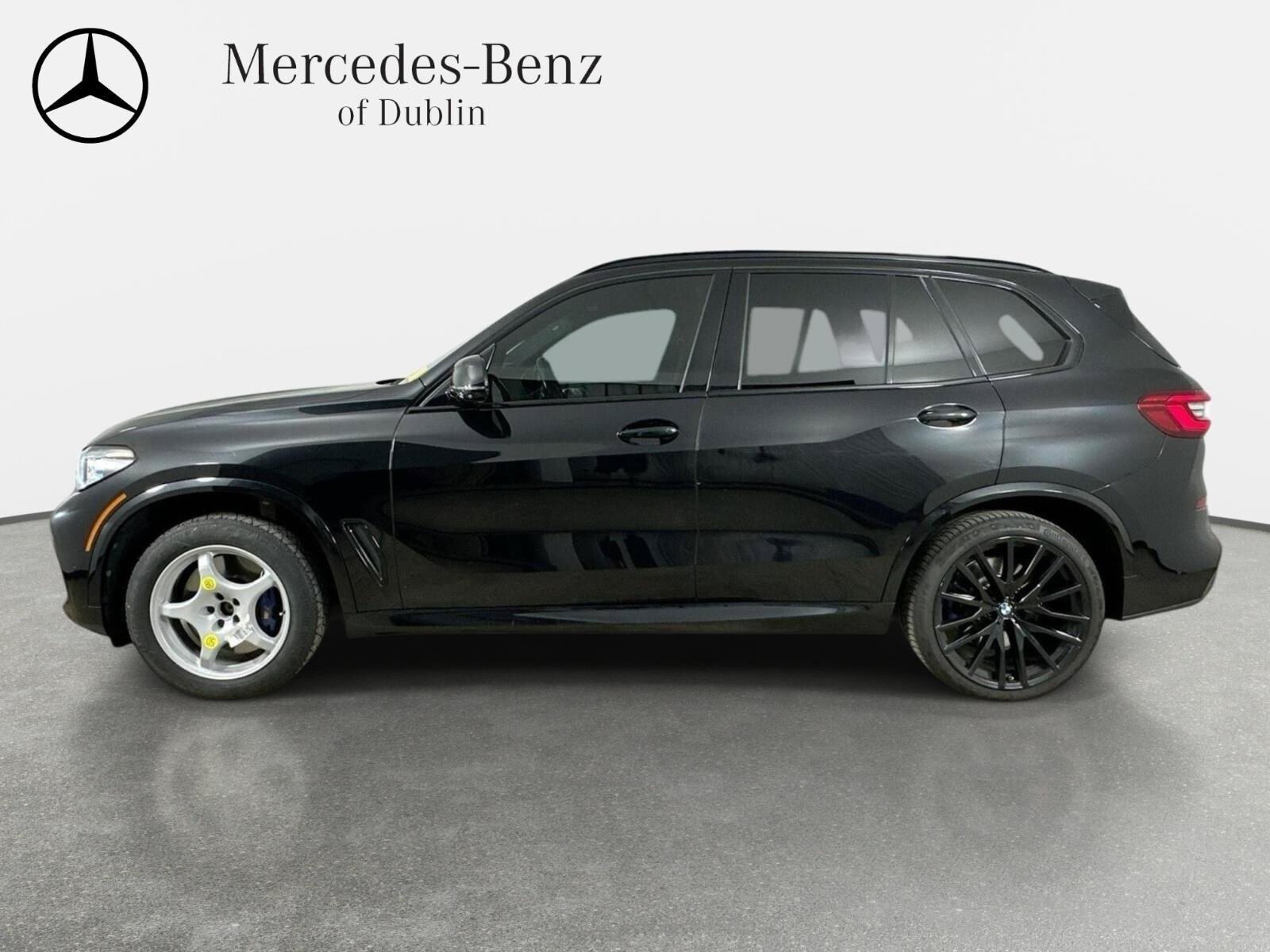 Used 2020 BMW X5 M50i w/ Executive Package AWD/4WD image 5
