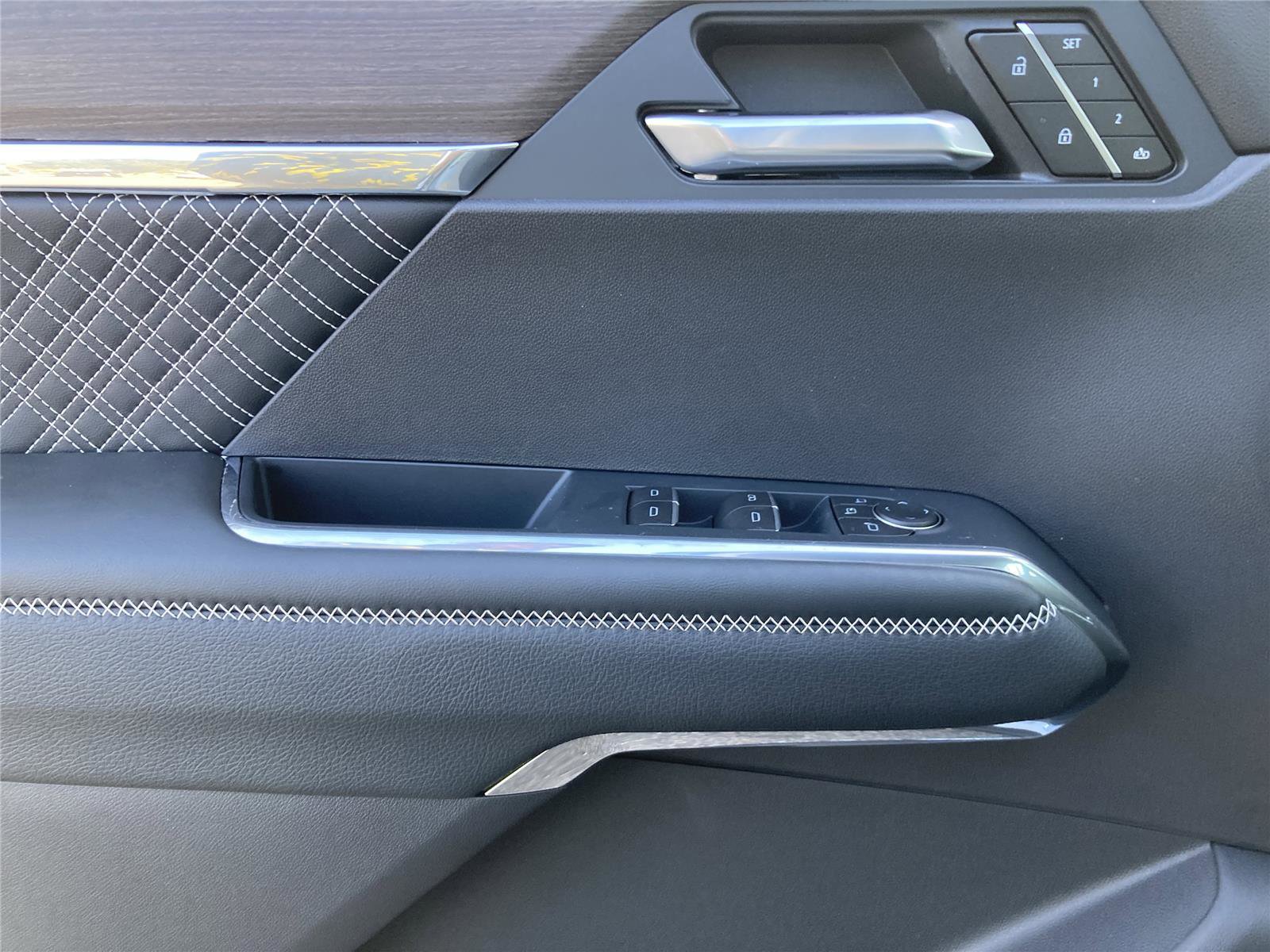 New 2026 GMC Acadia Denali w/ Super Cruise Package image 29