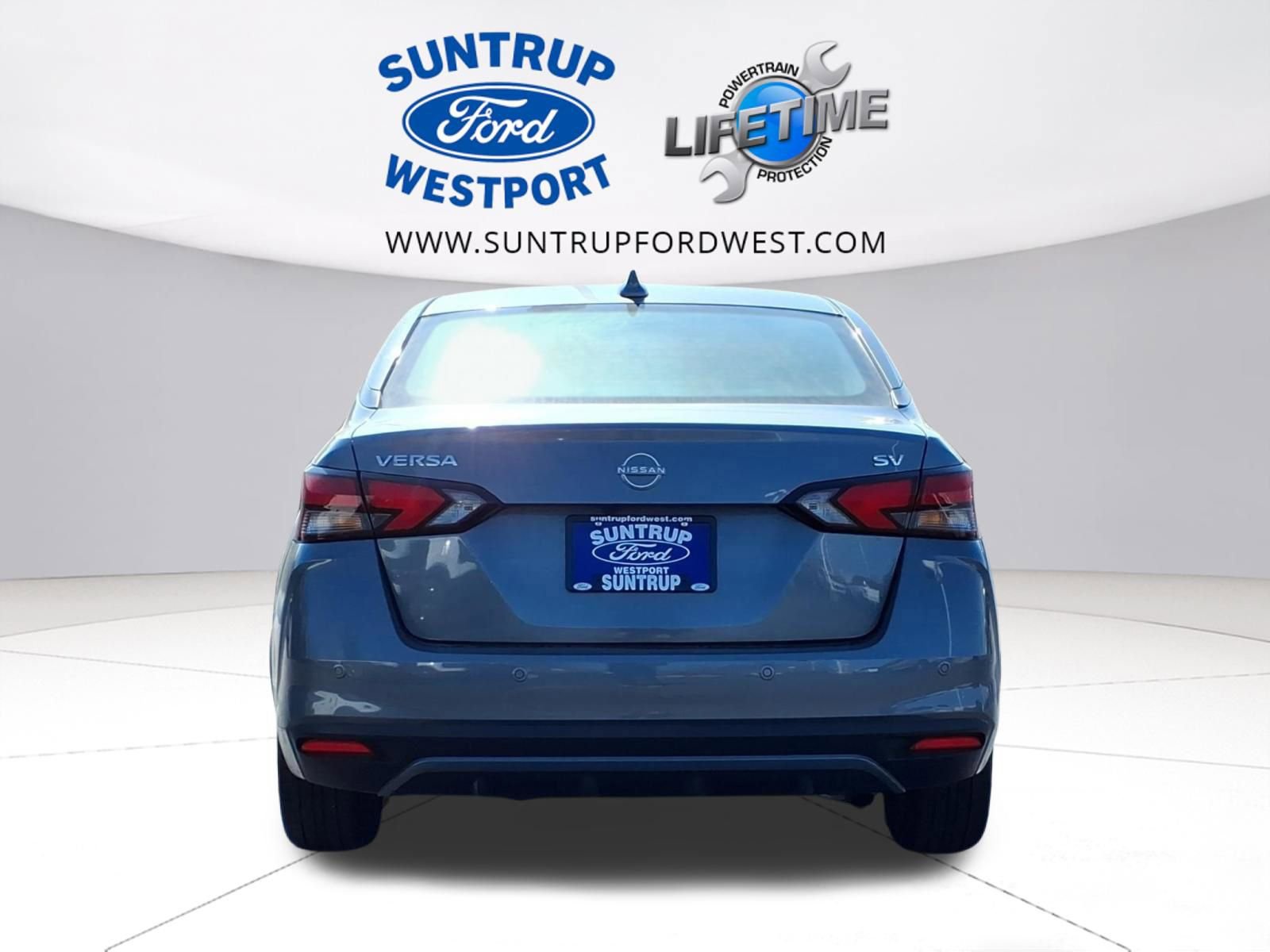 Used 2023 Nissan Versa SV image 25