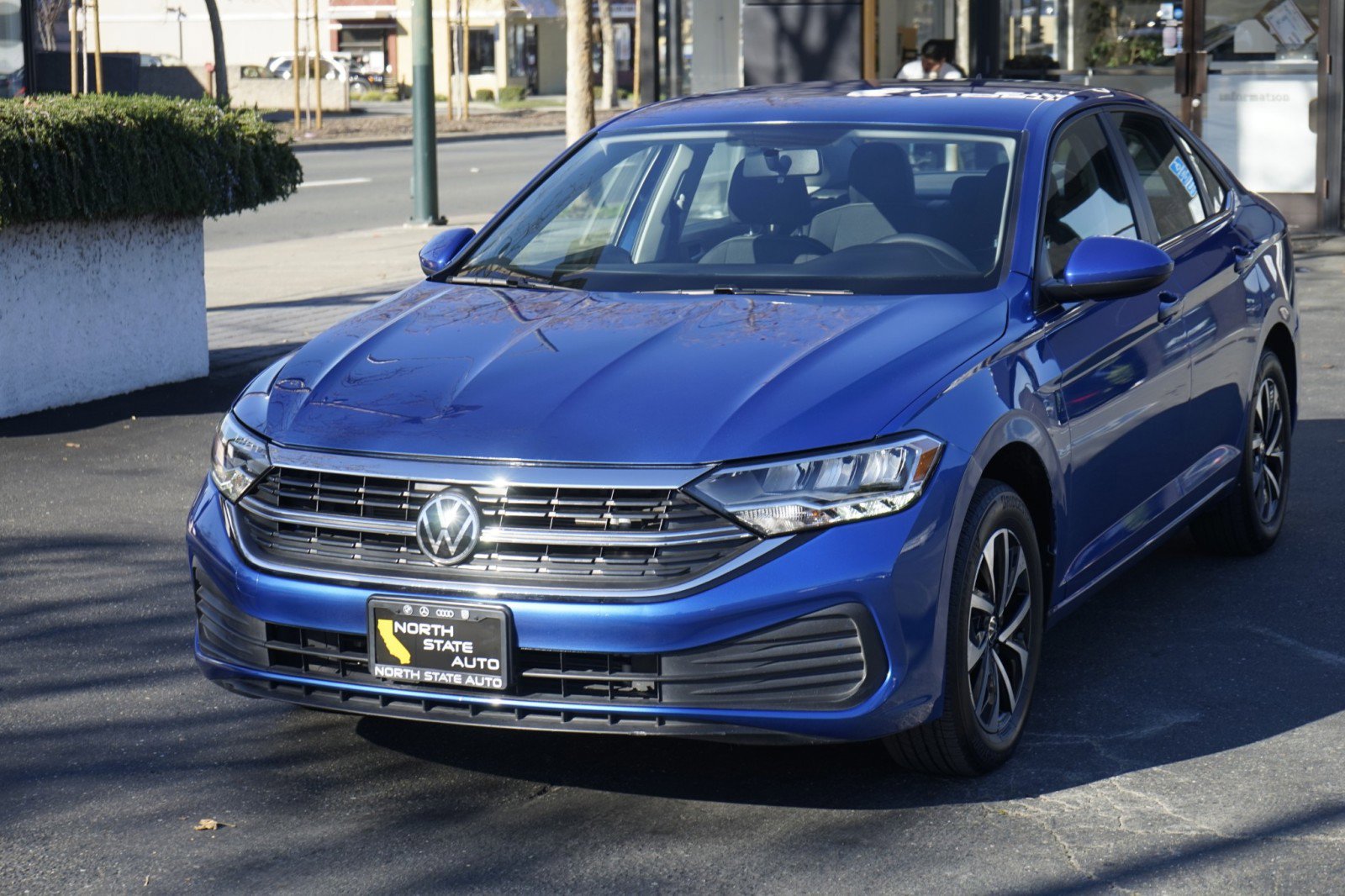 Used 2022 Volkswagen Jetta S image 4