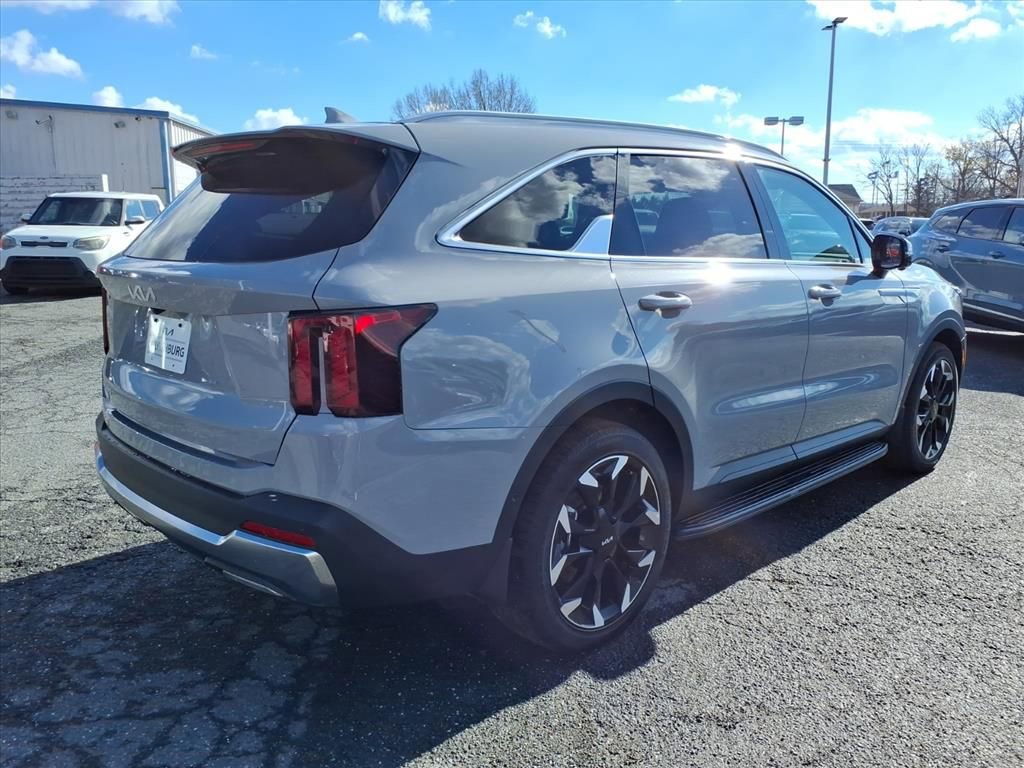 New 2025 Kia Sorento SX image 4