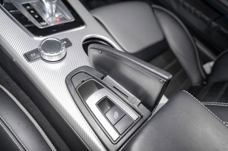 Used 2020 Mercedes-Benz SLC 300 image 27