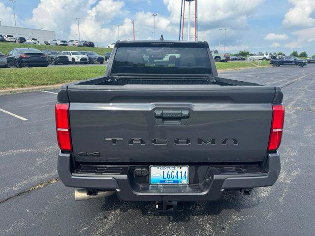 Certified 2024 Toyota Tacoma SR5 AWD/4WD image 4