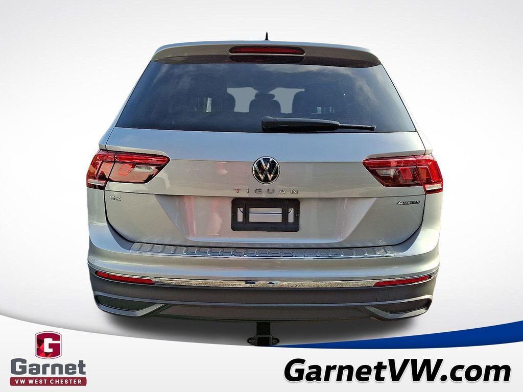 Certified 2023 Volkswagen Tiguan SE image 5