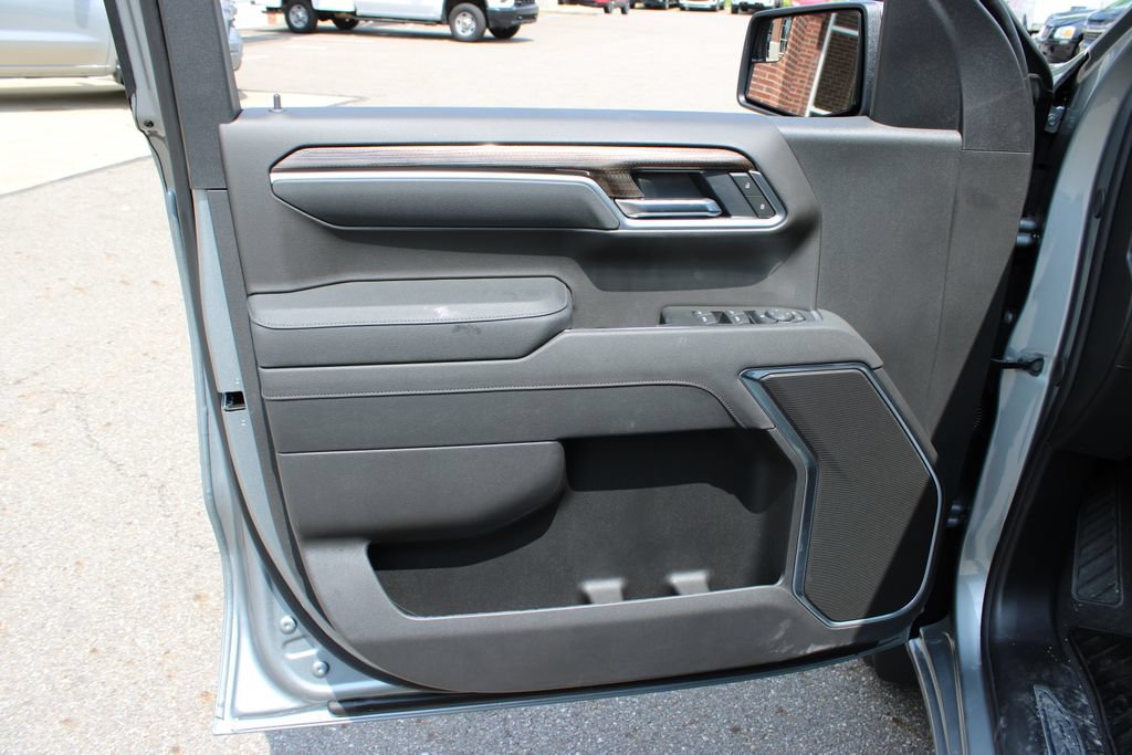 New 2026 Chevrolet Silverado 1500 LT AWD/4WD image 13