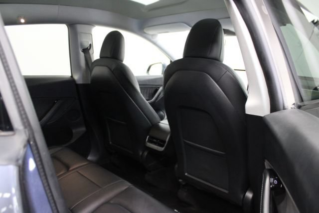 Used 2021 Tesla Model Y Long Range AWD/4WD image 21