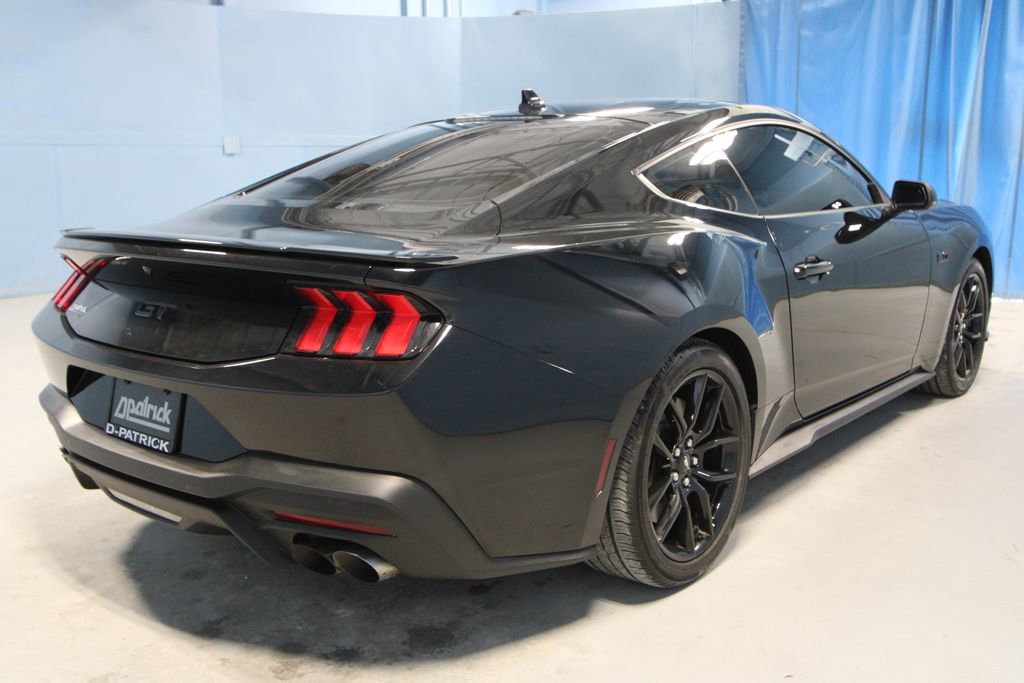 Used 2024 Ford Mustang GT RWD image 30